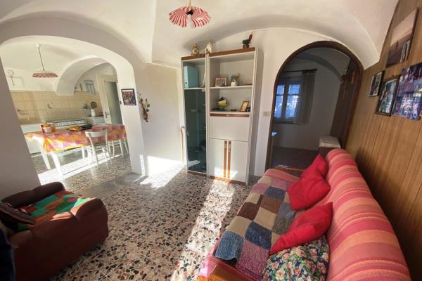 VENDITA Casa semi-indipendente Strambino
