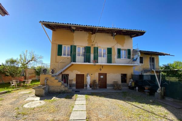 VENDITA casa indipendente Romano Canavese (TO)