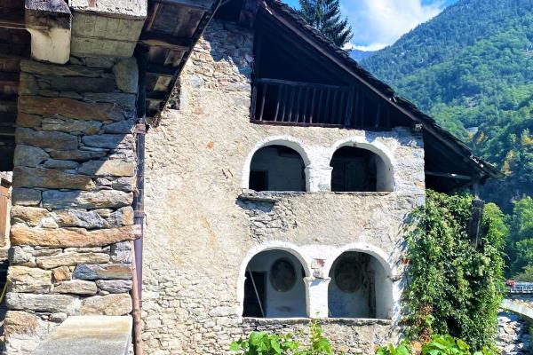 VENDITA Casa indipendente Fontainemore