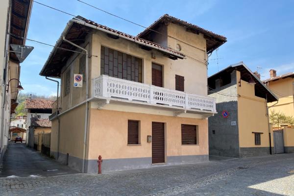 VENDITA Casa semi-indipendente Scarmagno