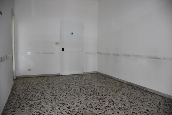 VENDITA Negozio Romano Canavese