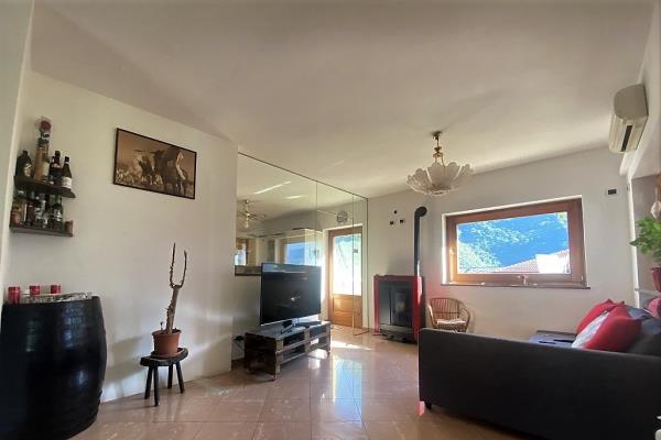 VENDITA Casa indipendente Pont-Saint-Martin