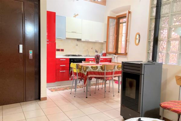 VENDITA Casa semi-indipendente Cuceglio