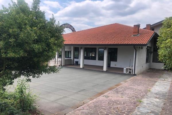 VENDITA Casa indipendente Bollengo