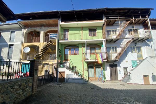 VENDITA casa semi-indipendente Lessolo (TO)