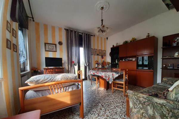 VENDITA Casa indipendente Albiano d'Ivrea