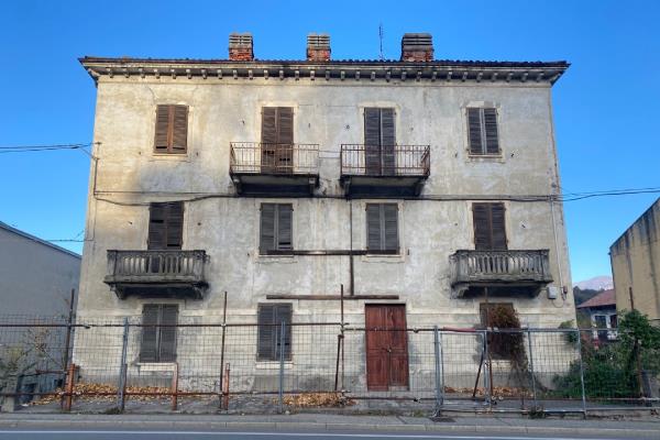 VENDITA Casa indipendente Ivrea