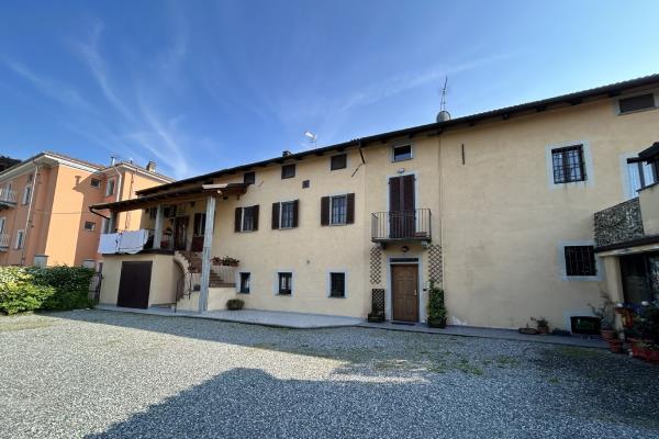 VENDITA Appartamento Banchette