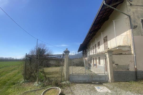 VENDITA Casa indipendente Burolo