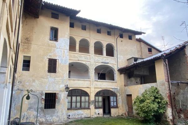 VENDITA Casa semi-indipendente Strambino