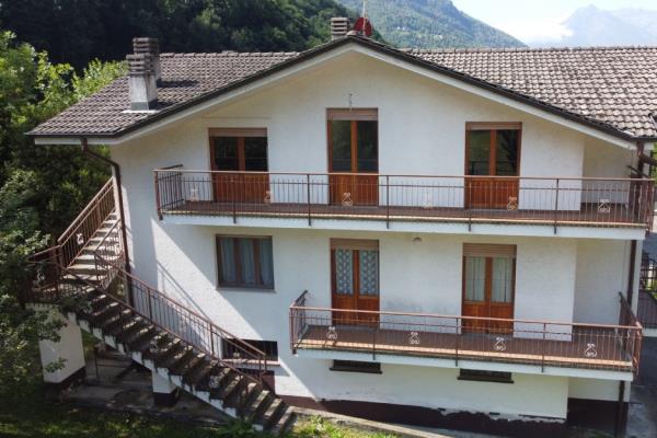 VENDITA Casa indipendente Fontainemore
