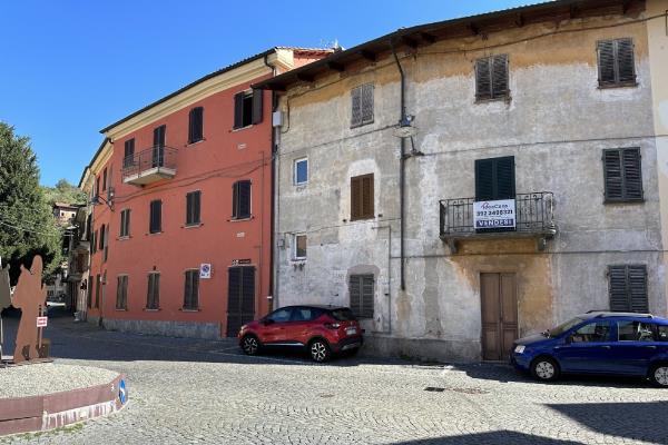 VENDITA casa semi-indipendente Montalto Dora (TO)