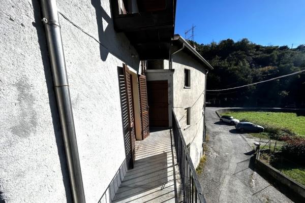 VENDITA Casa semi-indipendente Settimo Vittone