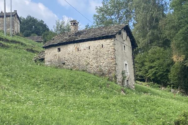 VENDITA Casa indipendente Fontainemore