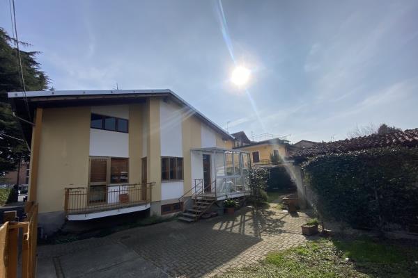 VENDITA Casa indipendente Ivrea