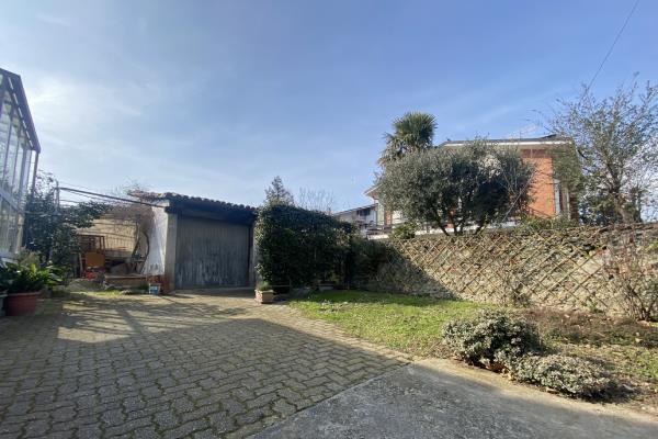 VENDITA Casa indipendente Ivrea
