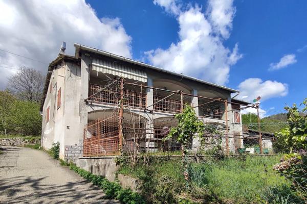 VENDITA Casa indipendente Valchiusa
