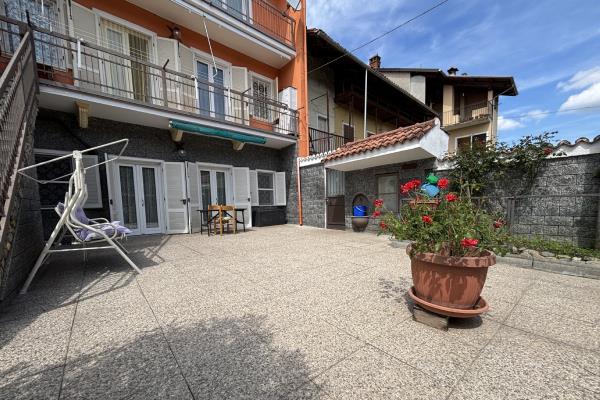 VENDITA Casa semi-indipendente Strambino