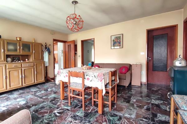 VENDITA Casa semi-indipendente Val di Chy