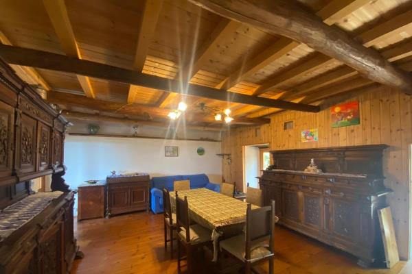 VENDITA Casa indipendente Valchiusa