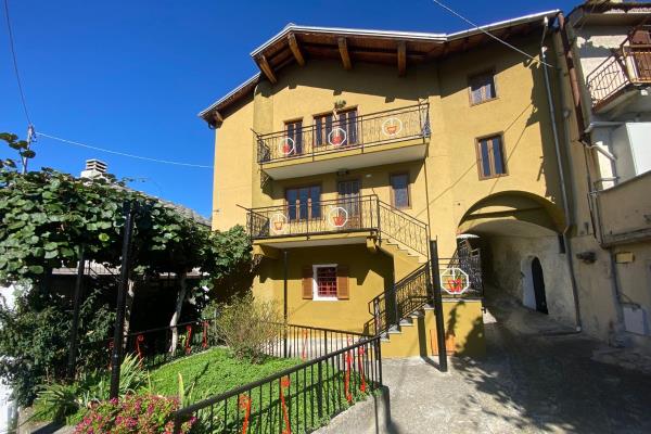 VENDITA casa semi-indipendente Carema (TO)