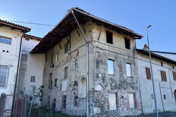 VENDITA Casa semi-indipendente Ivrea
