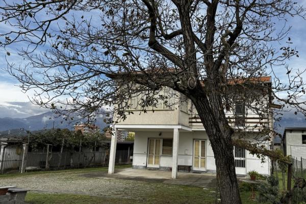 VENDITA Casa indipendente Cascinette d'Ivrea