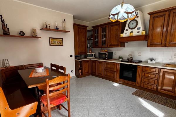 VENDITA Casa semi-indipendente Barone Canavese