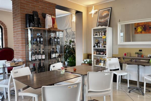 VENDITA Attivit commerciale Ivrea