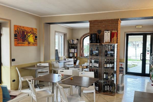 VENDITA Attivit commerciale Ivrea