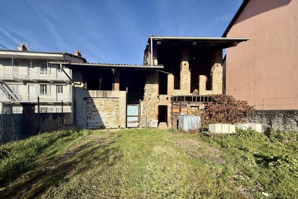 VENDITA Rustico o Casale Samone