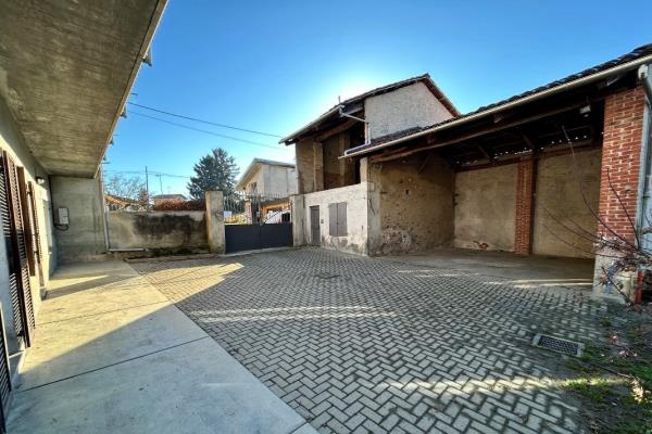 VENDITA Casa semi-indipendente Azeglio