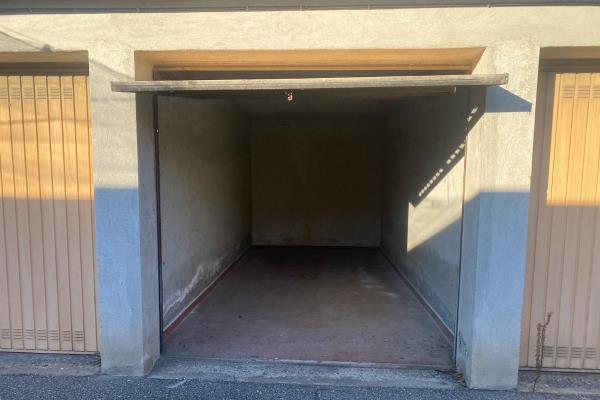 VENDITA box - posto auto Strambino (TO)