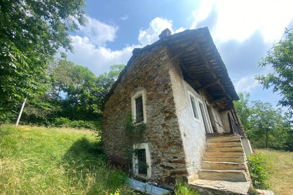 VENDITA rustico o casale Rueglio (TO)