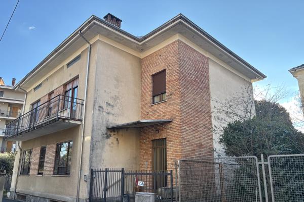 VENDITA Bifamiliare Ivrea