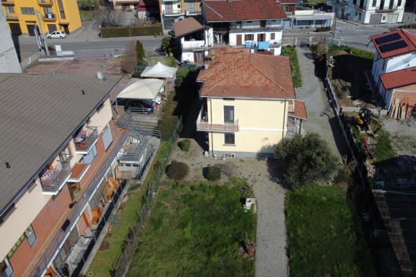 VENDITA Bifamiliare Samone