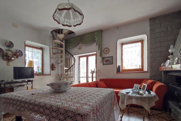 VENDITA Casa semi-indipendente Perosa Canavese