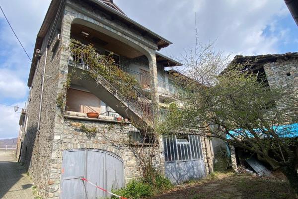 VENDITA casa semi-indipendente Andrate (TO)