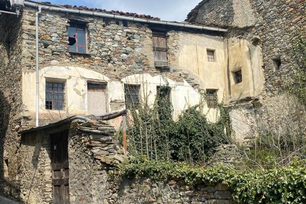 VENDITA rustico o casale Andrate (TO)