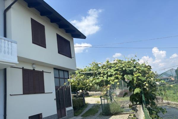 VENDITA Casa semi-indipendente Parella