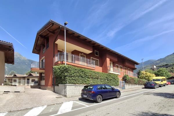 VENDITA appartamento con giardino Settimo Vittone (TO)