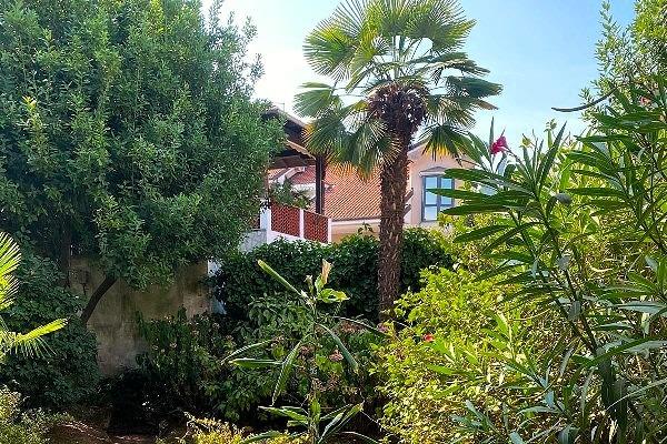 VENDITA Casa semi-indipendente Santhi�