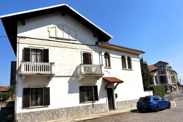 VENDITA Casa semi-indipendente Santhi�