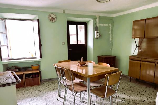 VENDITA Casa semi-indipendente Nomaglio