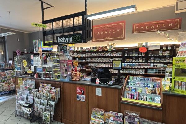 VENDITA Attivit� commerciale Ivrea