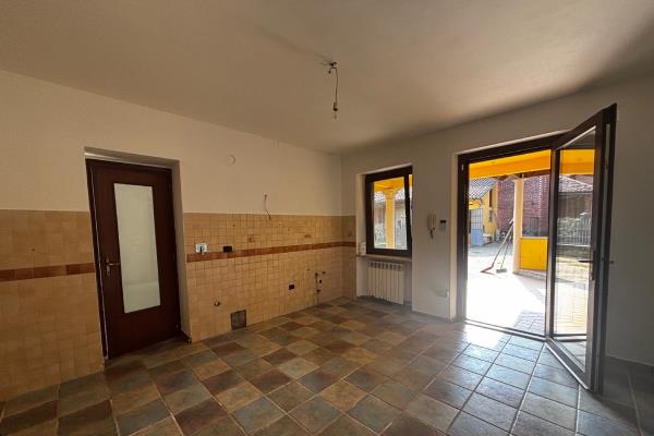 VENDITA Casa semi-indipendente Strambino