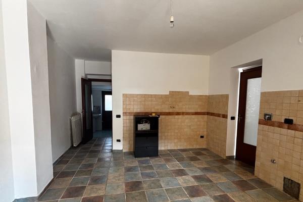 VENDITA Casa semi-indipendente Strambino